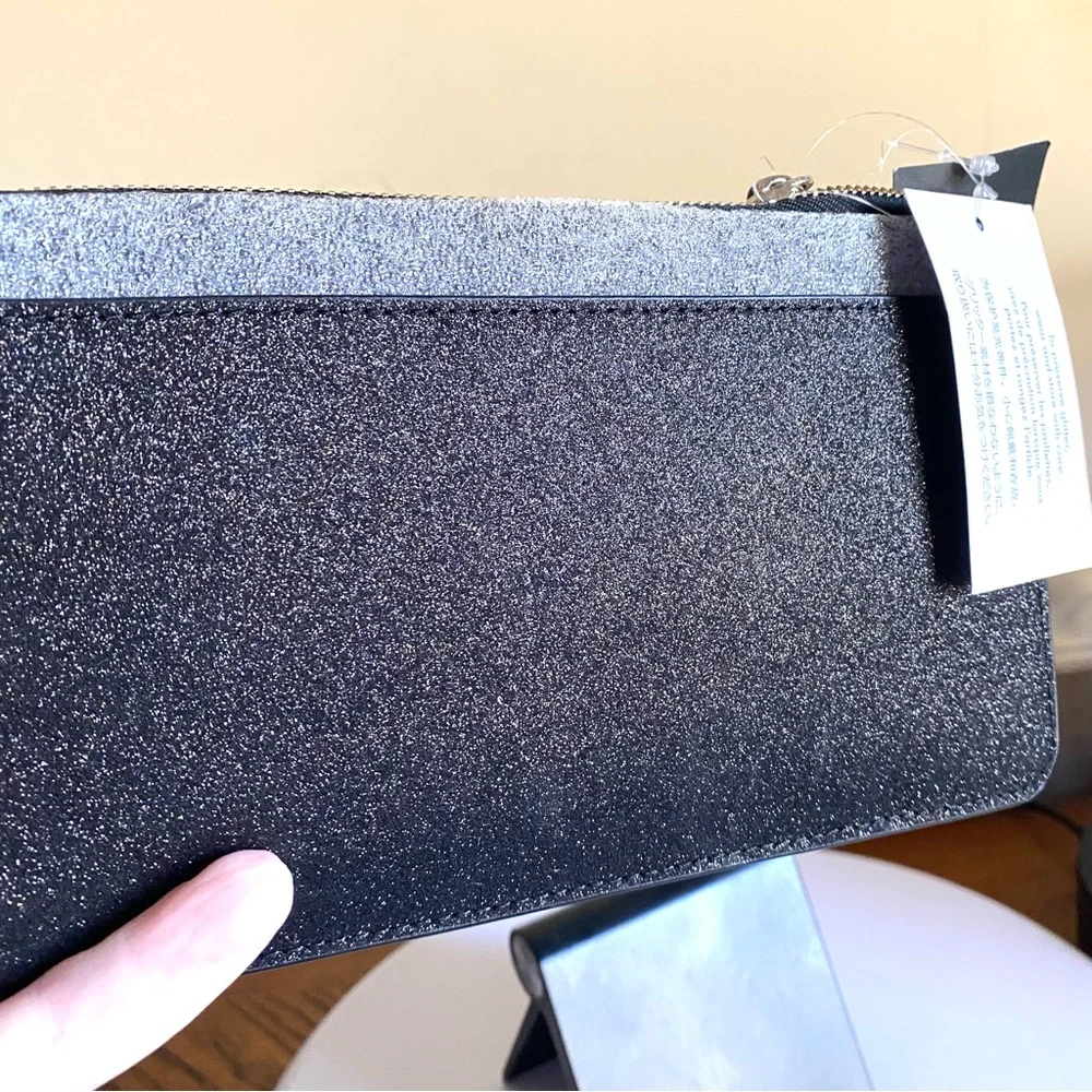 Kate Spade Lucy Black Glitter L Zip Wristlet new without tags